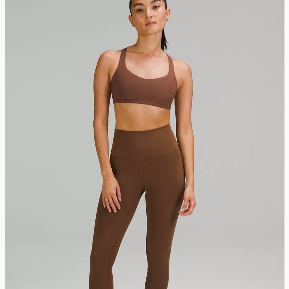 Lululemon Free to be Wild Bra size 6 brand NWT never worn color is Roasted Brown